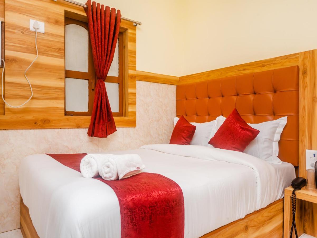 מומביי Aman Hotel Near Cst מראה חיצוני תמונה