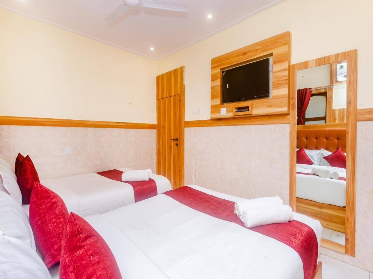 מומביי Aman Hotel Near Cst מראה חיצוני תמונה
